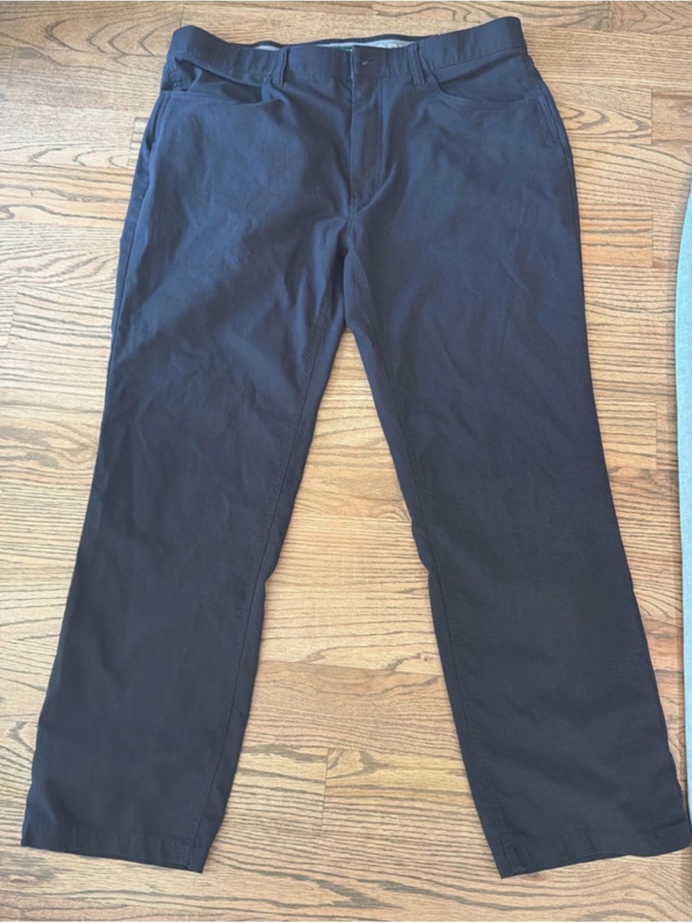 Orvis men's performance stretch technical pants in black